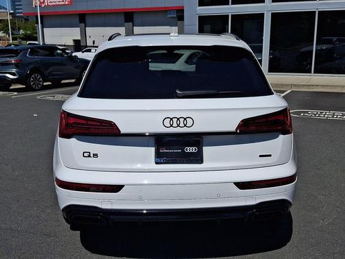 White 2025 Audi Q5 55 S line Premium Plus