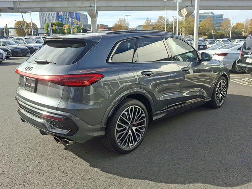 2025 Audi SQ5 3.0T Premium Plus