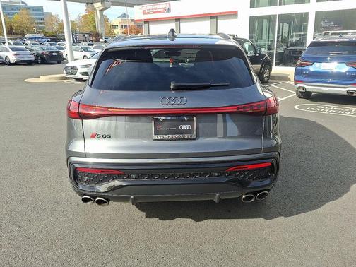 2025 Audi SQ5 3.0T Premium Plus