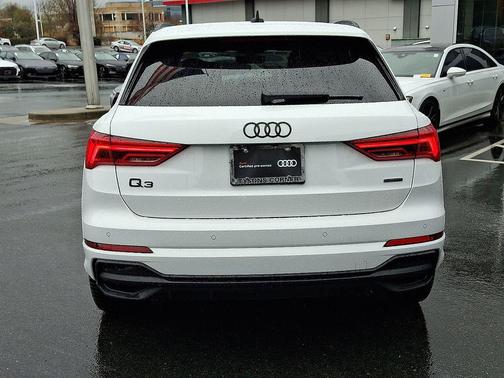 Glacier White Metallic 2025 Audi Q3 45 S line Premium Plus