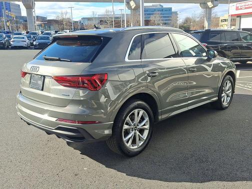 2023 Audi Q3 Premium 45 TFSI S line quattro Tiptronic