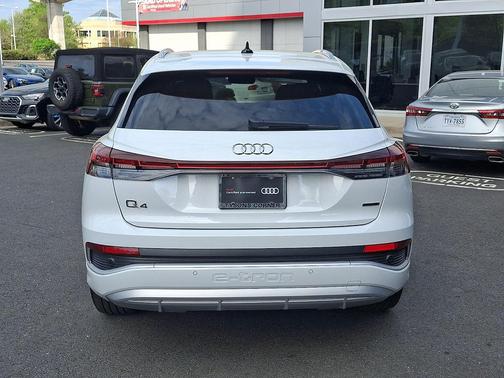 Glacier White 2025 Audi Q4 e-tron Premium 55 quattro