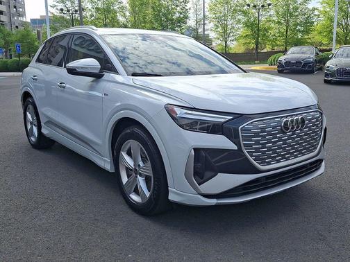 Glacier White 2025 Audi Q4 e-tron Premium 55 quattro