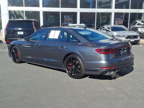 2023 Audi S8 4.0T