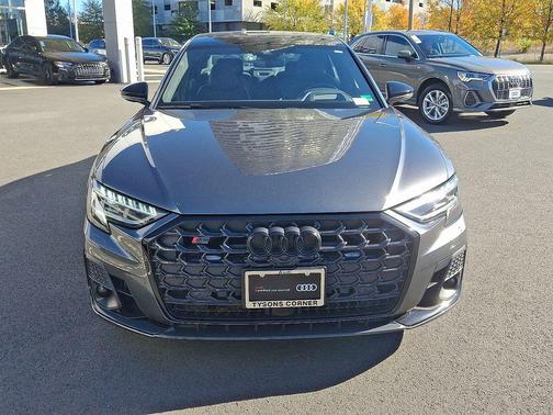 2023 Audi S8 4.0T