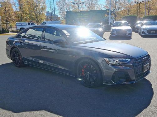 2023 Audi S8 4.0T