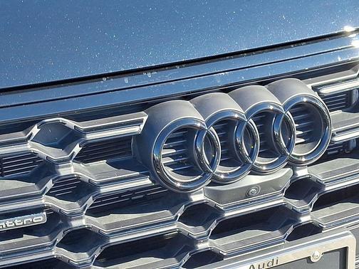 2025 Audi Q5 55 S line Premium Plus