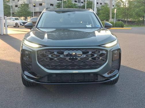 Sage Green Metallic 2026 Audi Q3 TFSI quattro S tronic