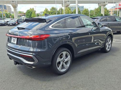 2025 Audi Q5 Sportback Prestige