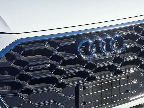 2024 Audi Q5 55 S line Premium Plus