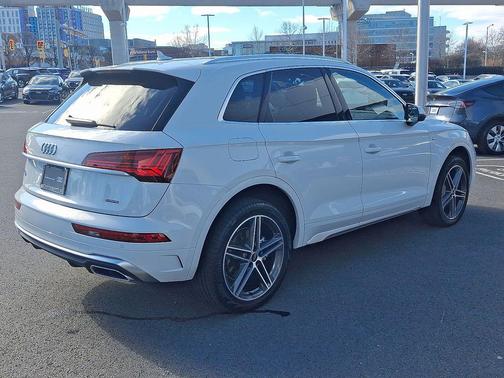 2024 Audi Q5 55 S line Premium Plus