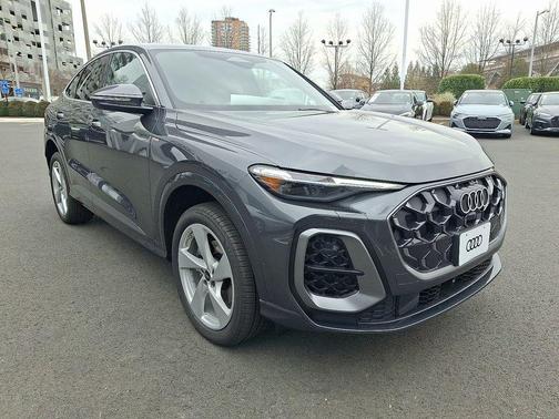 2025 Audi Q5 Premium Plus TFSI quattro S tronic
