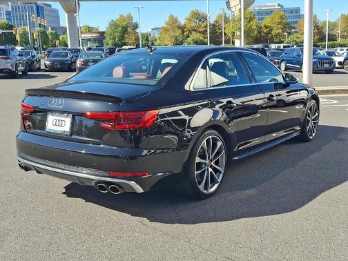 Mythos Black Metallic 2018 Audi S4 3.0T Premium Plus