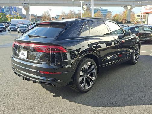 2026 Audi Q8 55 Premium Plus