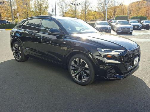 2026 Audi Q8 55 Premium Plus