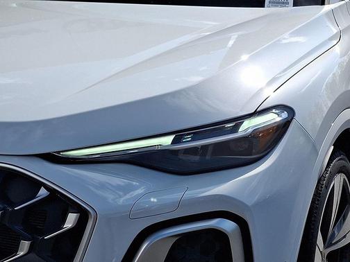 Glacier White Metallic 2026 Audi SQ5 3.0T Premium Plus