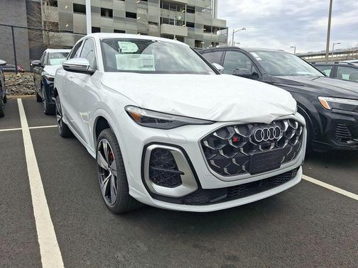 2026 Audi SQ5 3.0T Premium Plus