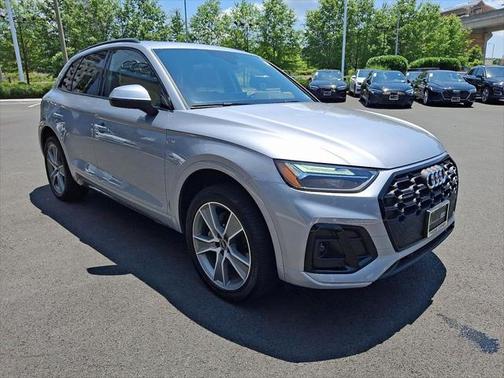 2025 Audi Q5 45 S line Premium