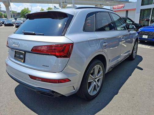 2025 Audi Q5 45 S line Premium