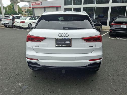 2022 Audi Q3 45 S line Premium Plus