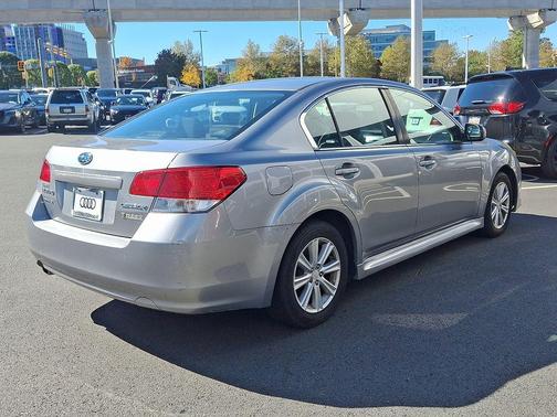 2011 Subaru Legacy Premium