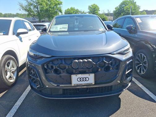 Daytona Gray Pearl Effect 2026 Audi Q5 Sportback Premium Plus TFSI quattro S tronic