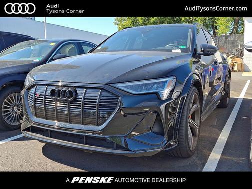 2022 Audi e-tron S Prestige