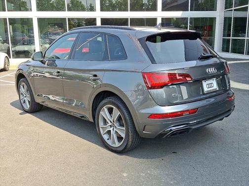 2025 Audi Q5 45 S line Premium