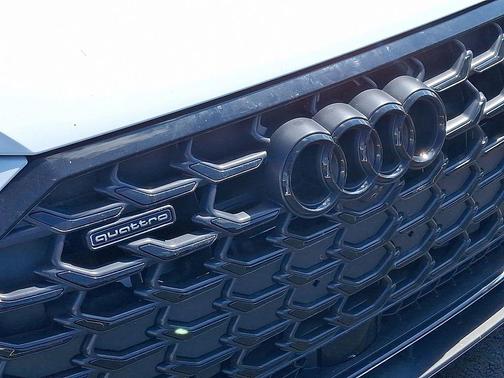 2024 Audi A8 L 55 TFSI quattro Tiptronic