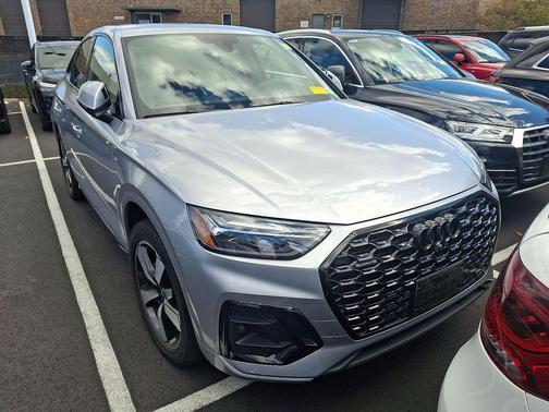 2023 Audi Q5 45 S line Premium Plus