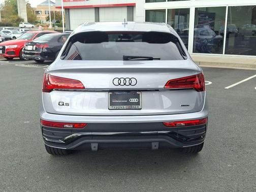 2023 Audi Q5 45 S line Premium Plus