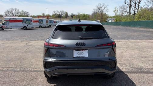 Daytona Gray Pearl Effect 2026 Audi Q3 TFSI quattro S tronic
