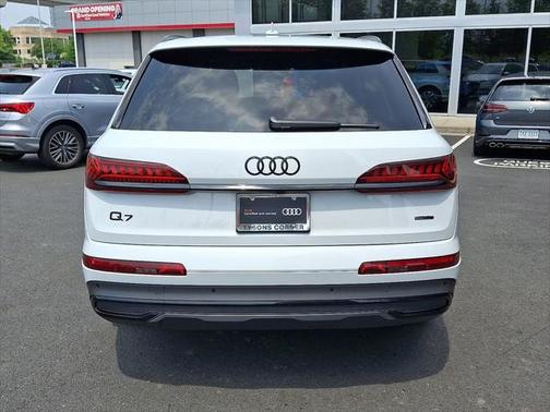 2023 Audi Q7 55 Prestige