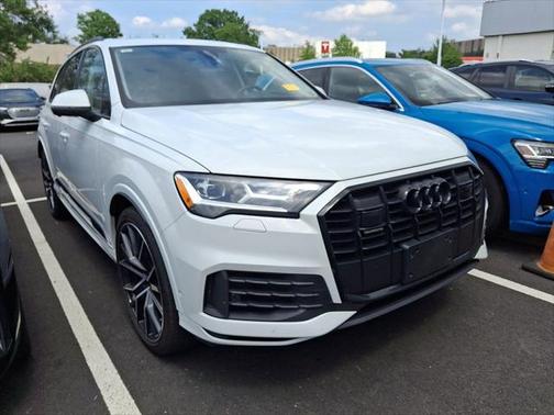 2023 Audi Q7 55 Prestige