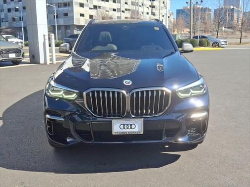 2022 BMW X5 M50i