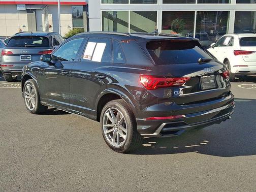 2022 Audi Q3 45 S line Premium Plus