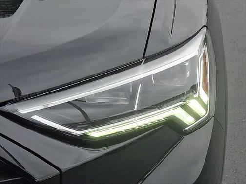 2025 Audi Q3 45 S line Premium Plus