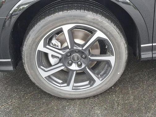 2025 Audi Q3 45 S line Premium Plus
