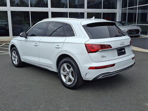2022 Audi Q5 40 Premium