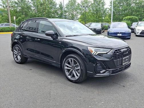 2024 Audi Q3 45 S line Premium Plus