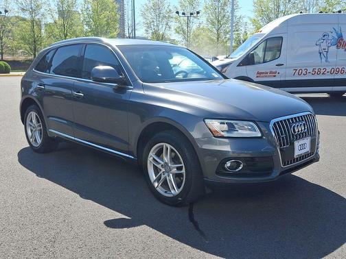 White 2016 Audi Q5 2.0T Premium Plus