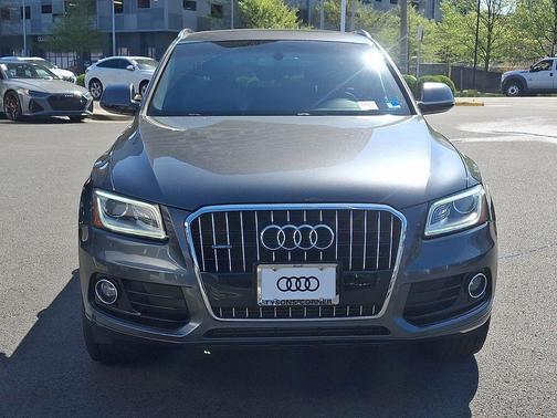 White 2016 Audi Q5 2.0T Premium Plus