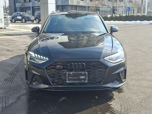 2023 Audi S4 Premium Plus TFSI quattro Tiptronic