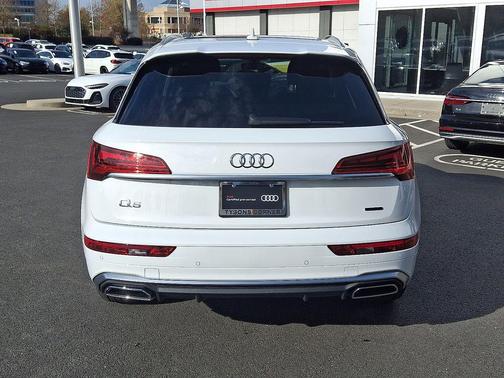 2025 Audi Q5 45 S line Premium