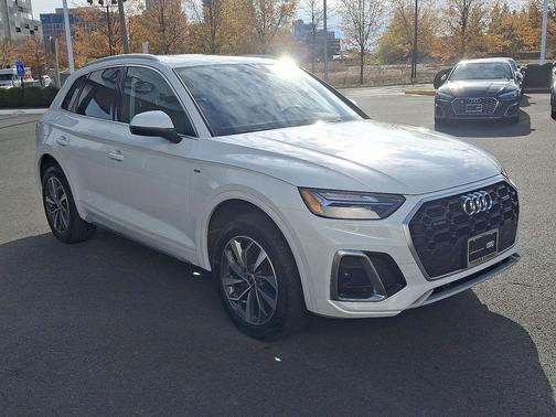 2025 Audi Q5 45 S line Premium