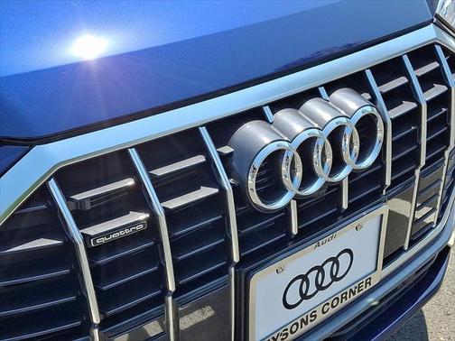2025 Audi Q3 45 S line Premium Plus