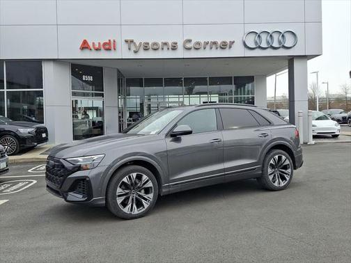 2025 Audi Q8 55 Premium Plus