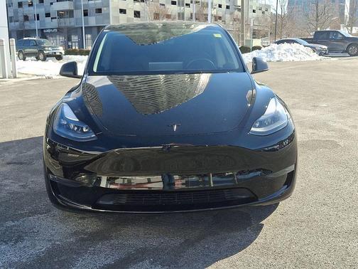 2024 Tesla Model Y Performance Dual Motor All-Wheel Drive