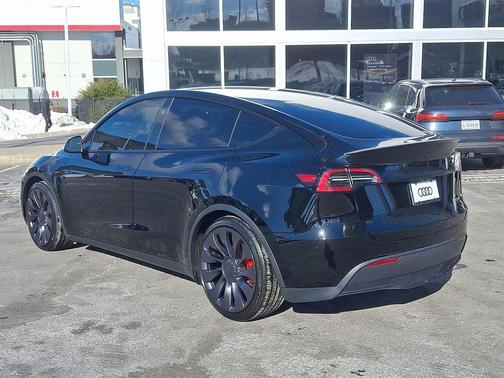 2024 Tesla Model Y Performance Dual Motor All-Wheel Drive