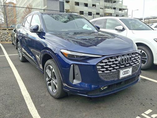 2026 Audi Q5 Premium Plus TFSI quattro S tronic